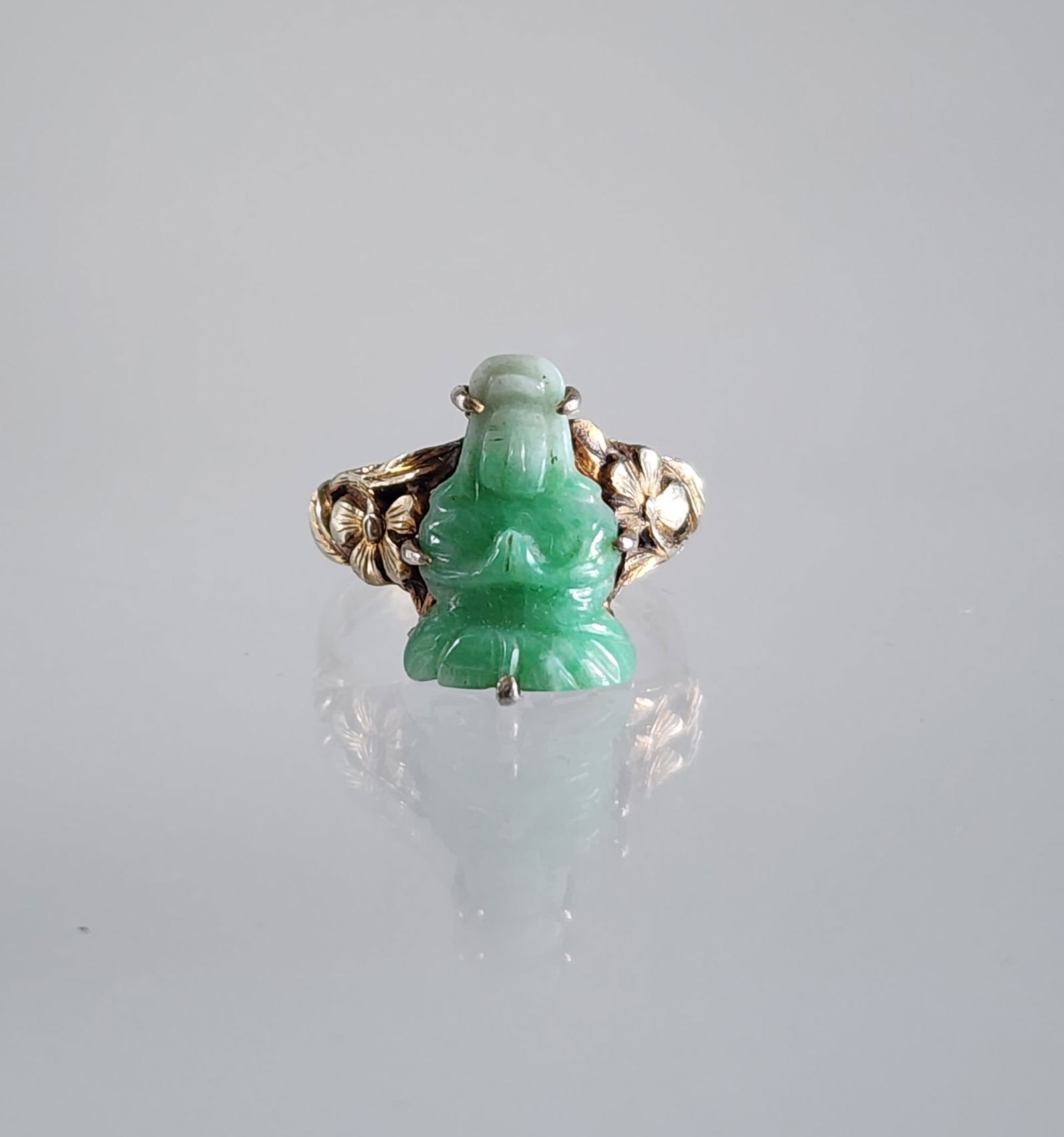 Antique Chinese Carved Jadeite Jade & Gilt Sterling Silver Buddha Ring (1 of 10)