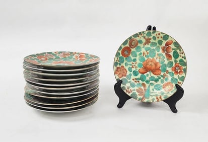 Set of 12 Chinese Export Floral Porcelain Plates