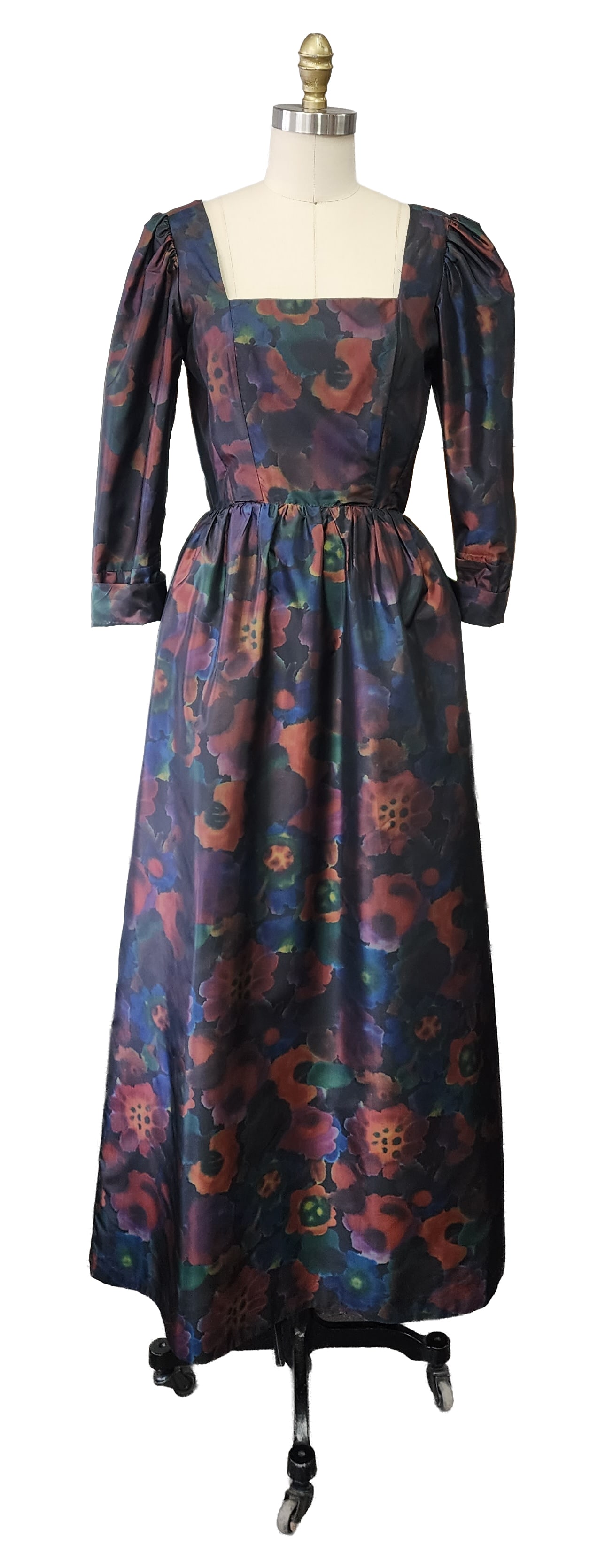 Sybil Connolly Haute Couture Black Floral Cut Velvet Taffeta Dress, ca. 1970s: Sybil Connolly Haute Couture Black Floral Cut Velvet Taffeta Cocktail Dress, ca. late 1970s Armpit to armpit- 18 inches, Waist 14.5 inches. Provenance: Estate of Mary Stone Phipps (1936-2022) (Mrs. Ho