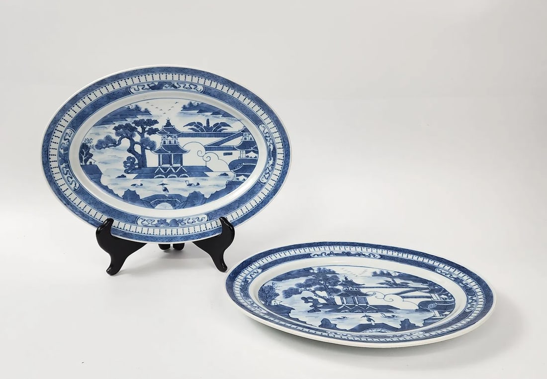 Chinese Export Canton Blue & White Porcelain Oval Platters: Chinese Export Canton Blue & White Porcelain Oval Platters, 11.5 x 8.5 inches,circa 20th century. Provenance: Estate of a New York collector/ dealer. The collection assembled between early 1950s to 19