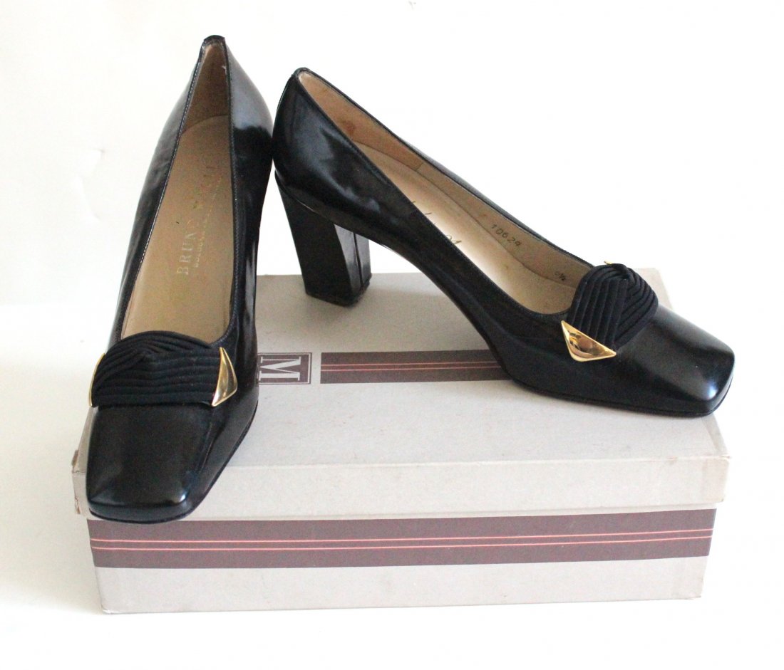 Vintage Bruno Magli Black Patent Pumps, Sz 6.5: New Old Stock Vintage Bruno Magli Black Patent Leather Pumps, Sz 6.5. Made in Italy