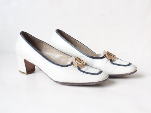 Salvatore Ferragamo White & Navy Leather Shoes Sz 7 (1 of 3)