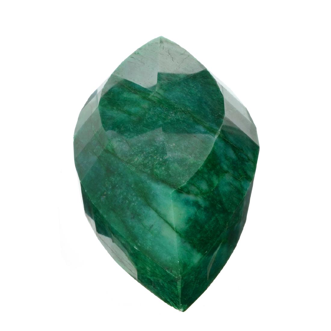 APP: 9.7k 3,220.00CT Marquise Cut Green Beryl Emerald: Gov. File: H-15862 3,220.00CT Marquise Cut Green Beryl Emerald Gemstone Retail Replacement Value: $9.7K Asset Type: Gemstone Shipping: $19.95