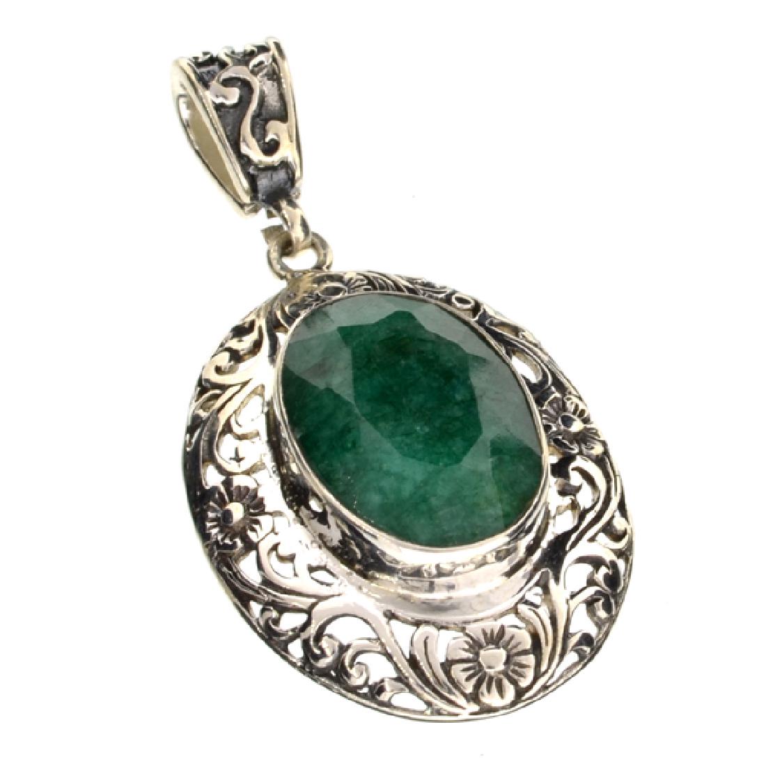 APP: 0.6k Fine Jewelry Designer Sebastian 16.50CT Oval: Gov. File: K-02946 Fine Jewelry Designer Sebastian 16.50CT Oval Cut Green Beryl Emerald and Sterling Silver Pendant Retail Replacement Value:$0.5KPendant Shipping: $19.95