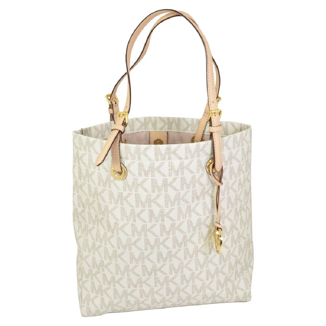 Brand New Michael Kors Jet Set Item Vanilla North South: Gov. File: T-13764 Brand New Michael Kors Jet Set Item Vanilla North South Tote Asset Type: Purse Shipping: $29.95