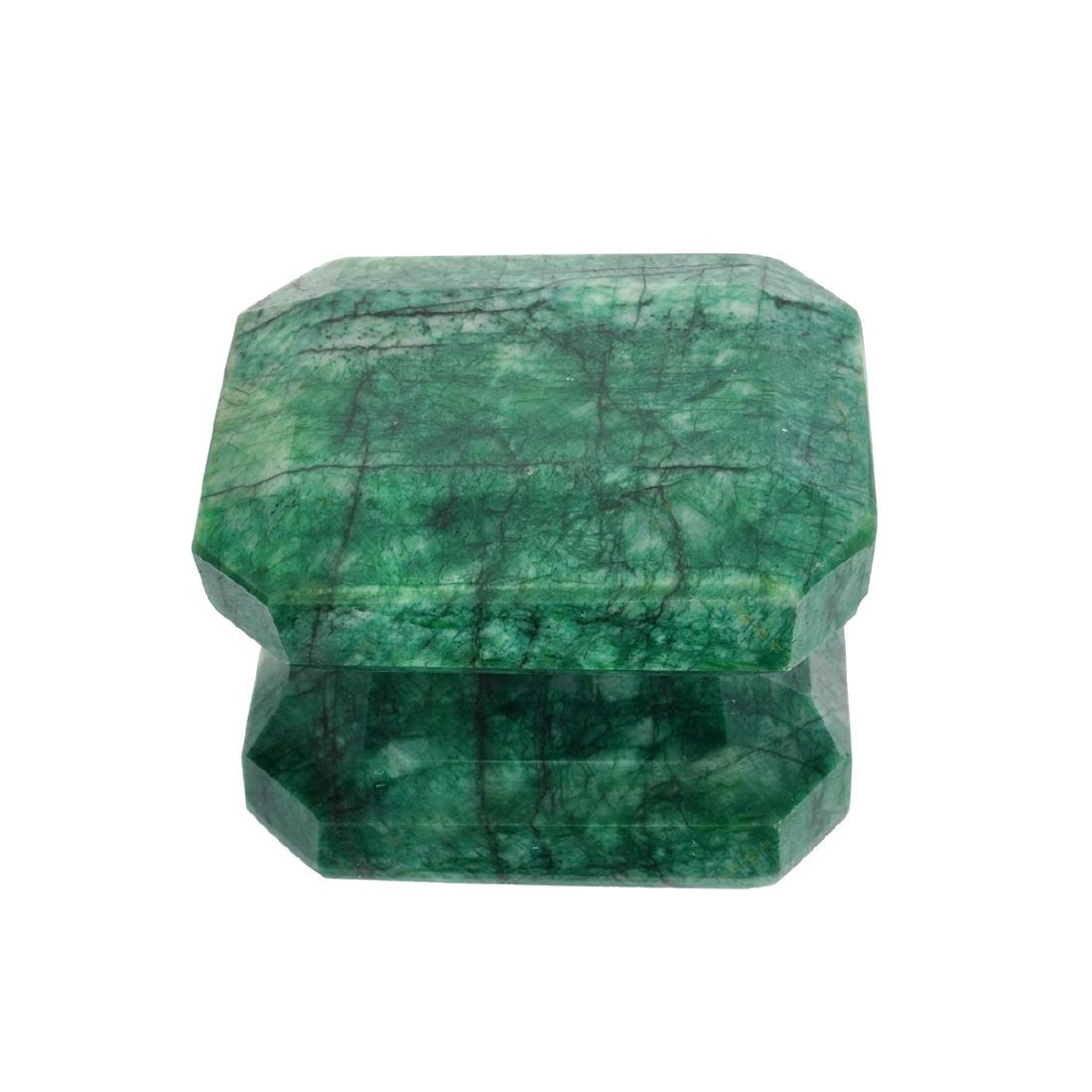 APP: 2.6k 1,039.15CT Rectangular Step Cut Green Beryl: Gov. File: H-38532 1,039.15CT Rectangular Step Cut Green Beryl Emerald Gemstone Retail Replacement Value: $2.6K Asset Type: Gemstone Shipping: $19.95