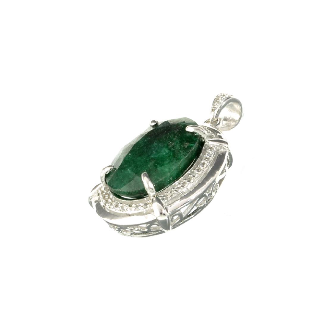 APP: 1k Fine Jewelry 10.00CT Oval Cut Green Beryl/White: Gov. File: H-16892 Fine Jewelry 10.00CT Oval Cut Green Beryl/White Sapphire And Sterling Silver Pendant Retail Replacement Value: $1.0K Asset Type: Pendant Shipping: $19.95