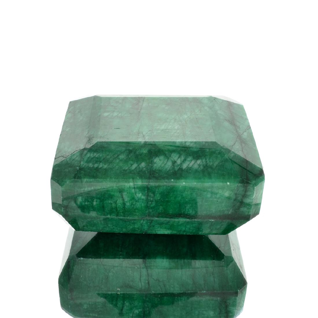 APP: 10.7k 4,266.60CT Rectangular Cut Green Beryl: Gov. File: H-23137 4,266.60CT Rectangular Cut Green Beryl Emerald Gemstone Retail Replacement Value: $10.7K Asset Type: Gemstone Shipping: $19.95