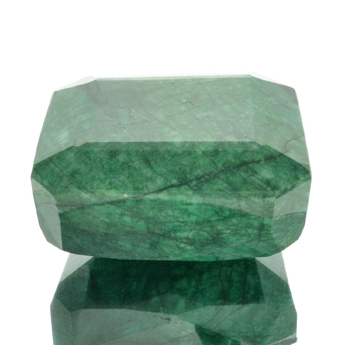 APP: 11.4k 3,801.00CT Emerald Cut Green Beryl Emerald: Gov. File: H-15756 3,801.00CT Emerald Cut Green Beryl Emerald Gemstone Retail Replacement Value: $11.4K Asset Type: Gemstone Shipping: $19.95