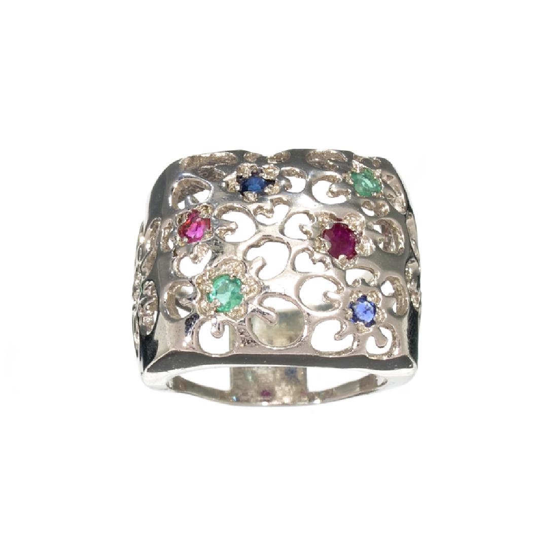 APP: 0.9k Fine Jewelry 0.91CT Sapphire, Emerald And: Gov. File: H-21375 Fine Jewelry 0.91CT Sapphire, Emerald And Ruby Sterling Silver Ring Retail Replacement Value: $0.9K Asset Type: Ring Shipping: $19.95