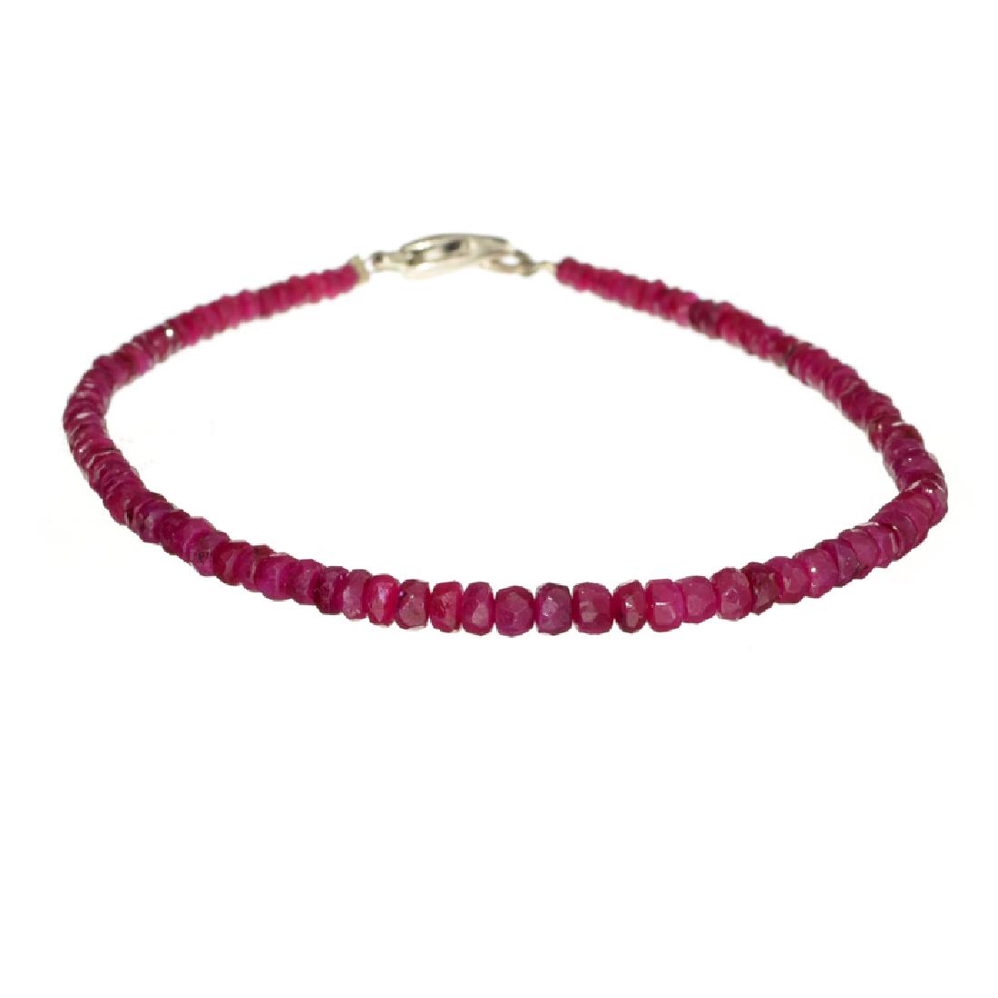 APP: 0.8k 40.00CT Round Cut Bead Ruby And Sterling: Gov. File: 84144 40.00CT Round Cut Bead Ruby And Sterling Silver Bracelet Retail Replacement Value: $0.8K Asset Type: Bracelet Shipping: $19.95