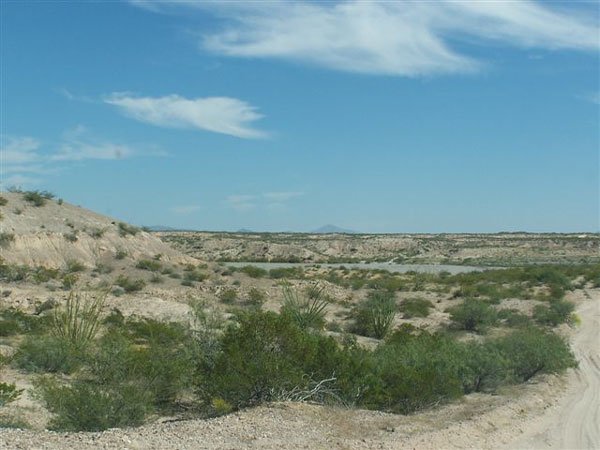 GOV: TX LAND, 5.10 AC. WATERFRONT RESERVOIR - 5