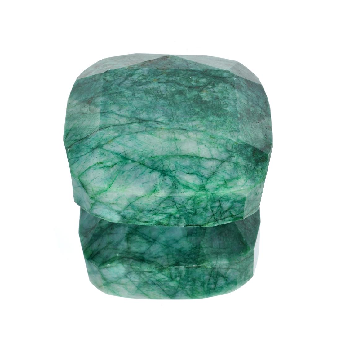 APP: 5.1k 2,055.34CT Rectangular Cushion Cut Green: Gov. File: H-38540 2,055.34CT Rectangular Cushion Cut Green Beryl Emerald Gemstone Retail Replacement Value: $5.1K Asset Type: Gemstone Shipping: $19.95