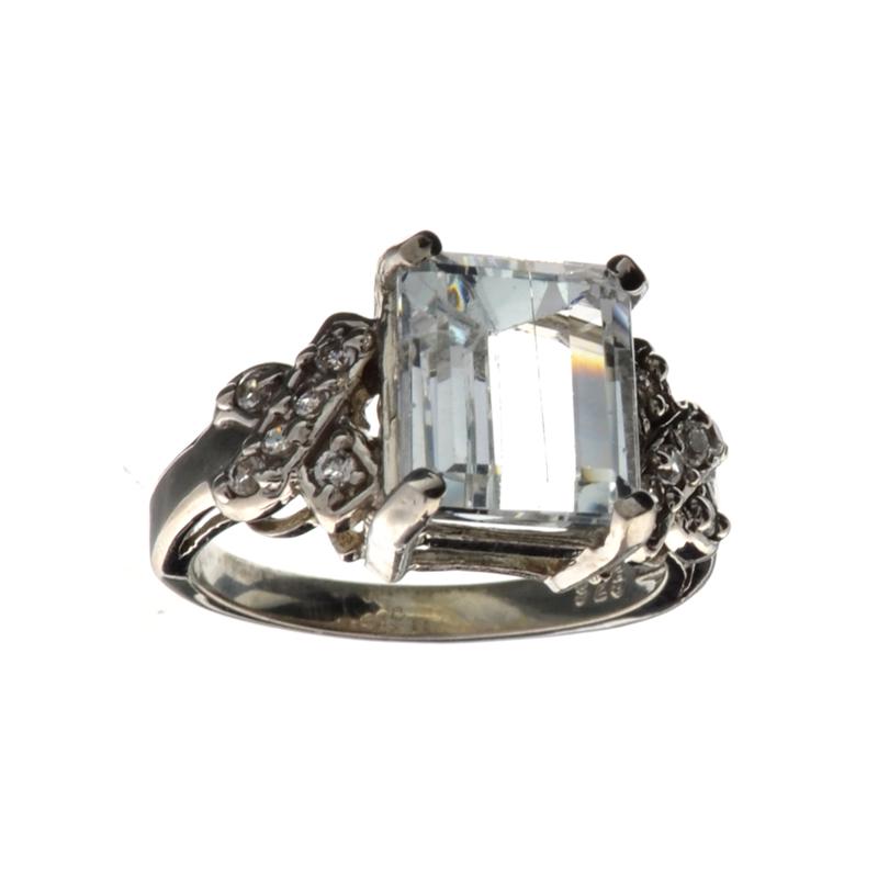 APP: 2.7k Fine Jewelry 3.30CT Beryl Aquamarine And: Gov. File: H-00788 Fine Jewelry 3.30CT Beryl Aquamarine And Topaz Sterling Silver Ring Retail Replacement Value: $2.7K Asset Type: Ring Shipping: $19.95