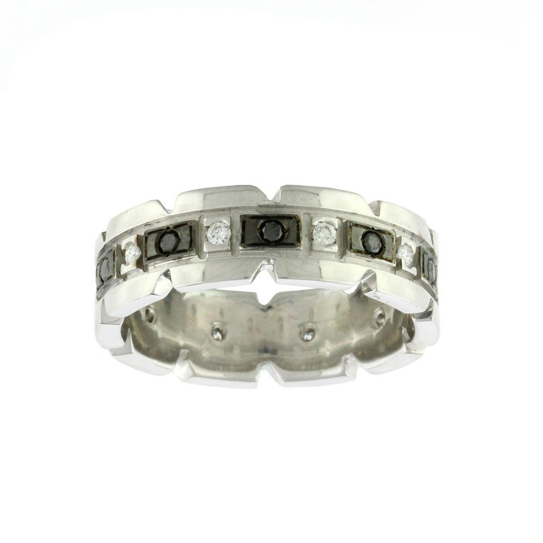 Beautiful 14K White Gold Men's Design 0.30CT White and: Gov. File: H-58089 Beautiful 14K White Gold Men's Design 0.30CT White and 0.40CT Black Diamond Ring Asset Type: Ring Shipping: $19.95