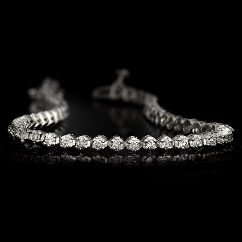 APP: 5.5k *Fine Jewelry 14KT White Gold, 2.00CT Round: Gov. File: H-46559 *Fine Jewelry 14KT White Gold, 2.00CT Round Brilliant Cut Diamond Bracelet (VGN A-37) (Vault V) Retail Replacement Value: $5.5K Asset Type: Bracelet Shipping: $19.95