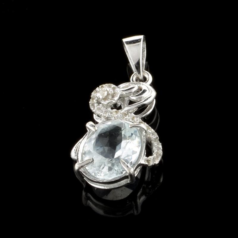 Fine Jewelry 2.35CT Aquamarine Beryl And Colorless: Gov. File: H-05564 Fine Jewelry 2.35CT Aquamarine Beryl And Colorless Topaz Platinum Over Sterling Silver Pendant Retail Replacement Value: $0.7K Asset Type: Pendant Shipping: $19.95