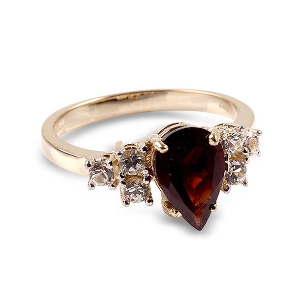 APP: 1.4k 14 kt. Gold, 3.00CT Garnet And White Sapphire: Gov. File: 87219 14 kt. Gold, 3.00CT Garnet And White Sapphire Ring Retail Replacement Value: $1.4K Asset Type: Ring Shipping: $19.95