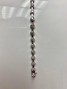 APP: 16.8k *Fine Jewelry 14 KT White Gold, 4.08CT Round: Gov. File: H-59744 *Fine Jewelry 14 KT White Gold, 4.08CT Round Brilliant Cut Diamond Bracelet (VGN A-47) Retail Replacement Value: $16.8K Asset Type: Bracelet Shipping: $19.95
