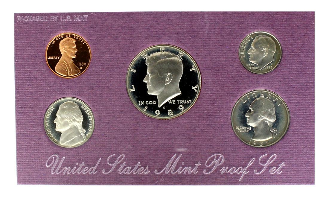1989 United States Mint Proof Set Coin: Gov. File: C-44377 1989 United States Mint Proof Set Coin Asset Type: Coin Set Shipping: $9.95