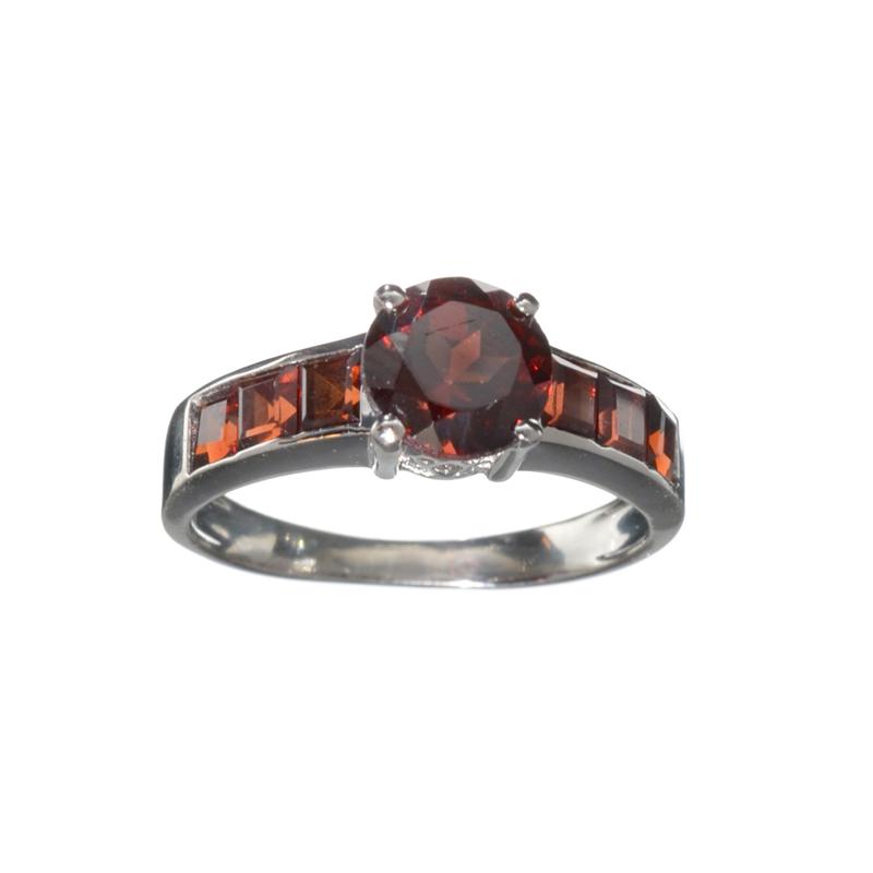 APP: 0.3k Fine Jewelry 2.90CT Almandite Garnet And: Gov. File: H-23591 Fine Jewelry 2.90CT Almandite Garnet And Sterling Silver Ring Retail Replacement Value: $0.3K Asset Type: Sterling Silver RingShipping: $19.95