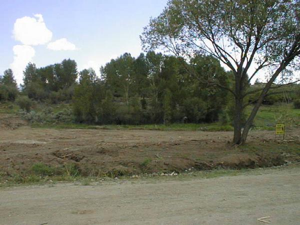 GOV: WY LAND, 40 AC. RANCHETTE, B&A $239/mo - 3