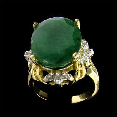 APP: 17.4k 14 kt. Gold, 9.76CT Emerald and Diamon