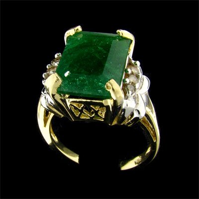 APP: $11.1k 14 kt. Gold, 7.05CT Emerald and 0.14C