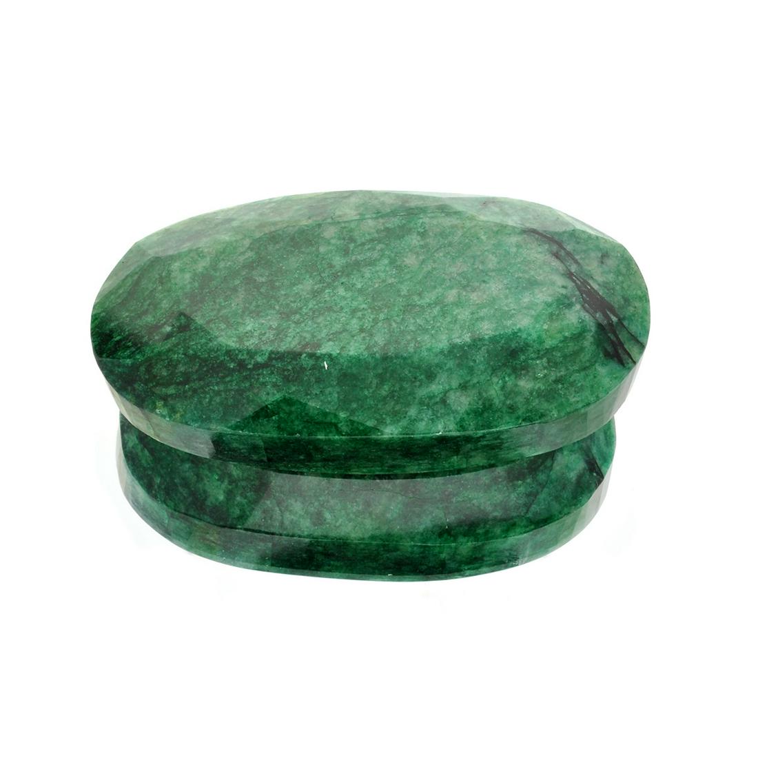 APP: 2.5k Very Rare Large Beryl Emerald 992.23CT: Gov. File: H-33689 Very Rare Large Beryl Emerald 992.23CT Gemstone Retail Replacement Value: $2.5K Asset Type: Emerald Gemstone Shipping: $19.95