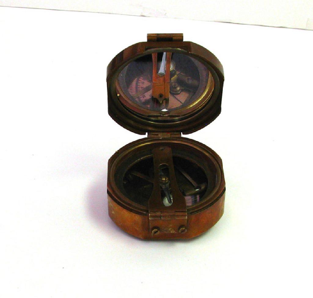 Brass Compass: Gov. File: T-09161 Brass Compass Asset Type: Collectable Vault A Shipping: $29.95