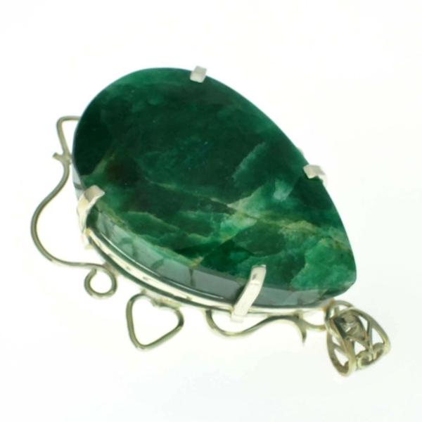 APP: 10.1k Fine Jewelry Designer Sebastian 298.29CT: Gov. File: K-01934 Fine Jewelry Designer Sebastian 298.29CT Pear Cut Green Beryl and Sterling Silver Pendant Retail Replacement Value:$10.1K Asset Type: Pendant Shipping: $19.95