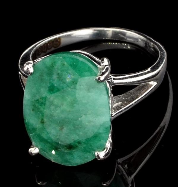Fine Jewelry Designer Sebastian 9.10CT Oval Cut Green: Gov. File: K-02542 Fine Jewelry Designer Sebastian 9.10CT Oval Cut Green Beryl Emerald and Sterling Silver Ring Retail Replacement Value:$0.5K Asset Type: Ring Shipping: $19.95