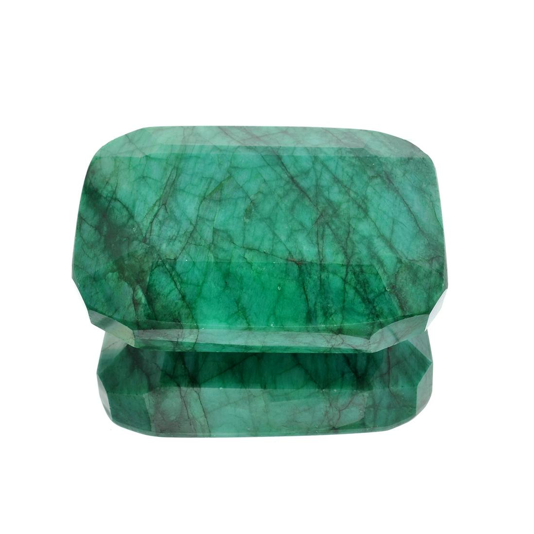 APP: 4.5k 1,803.55CT Rectangular Cushion Cut Green: Gov. File: H-38535 1,803.55CT Rectangular Cushion Cut Green Beryl Emerald Gemstone Retail Replacement Value: $4.5K Asset Type: Emerald Gemstone Shipping: $19.95