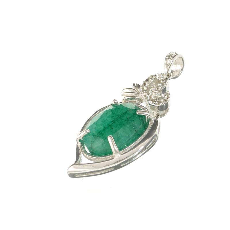 APP: 0.6k Fine Jewelry 10.00CT Oval Cut Green: Gov. File: H-16890 Fine Jewelry 10.00CT Oval Cut Green Beryl/White Sapphire And Sterling Silver Pendant Retail Replacement Value: $0.6K Asset Type: Sterling Silver Pendant Shipping: $19.95