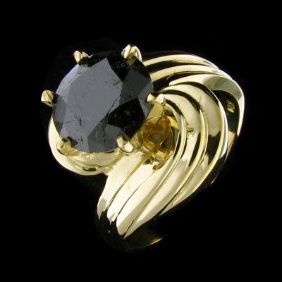 APP: 4.8k 14 kt. Yellow Gold, 2.76CT Rare Black Diamond