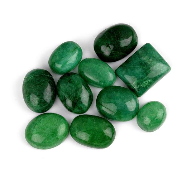 APP: 1.2k 100.00CT Various Shapes & Sizes Green Beryl: Gov. File: 92929 100.00CT Various Shapes & Sizes Green Beryl Parcel Retail Replacement Value: $1.2K Asset Type: Emerald Parcel Shipping: $19.95
