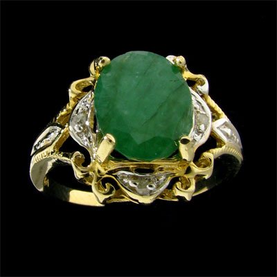 APP: 4.8k 14 kt. Gold, 2.05CT Emerald & Diamond Ring