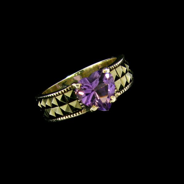 Amethyst Marcasite & Sterling Silver Ring: Amethyst Marcasite and Sterling Silver Ring - Thank you for viewing this Item. We hope that you are successful in your bidding. For over 30 years we have given the best possible customer service to ou