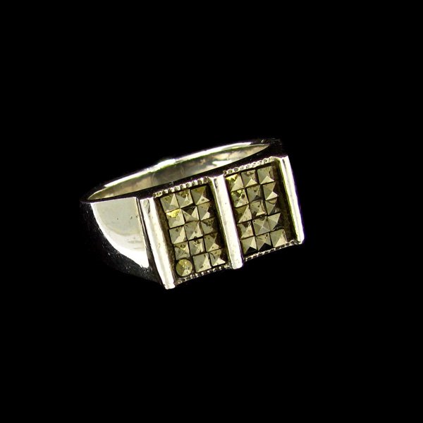 Marcasite & Sterling Silver Ring: Marcasite and Sterling Silver Ring - Thank you for viewing this Item. We hope that you are successful in your bidding. For over 30 years we have given the best possible customer service to our 1000's 