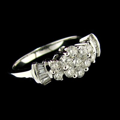 APP: $4.8k 14 kt. White Gold, 0.50CT Diamond Ring: 14 kt. White Gold, 0.50CT Diamond Ring - Thank you for viewing this Item. We hope that you are successful in your bidding. For over 30 years we have given the best possible customer service to our 100