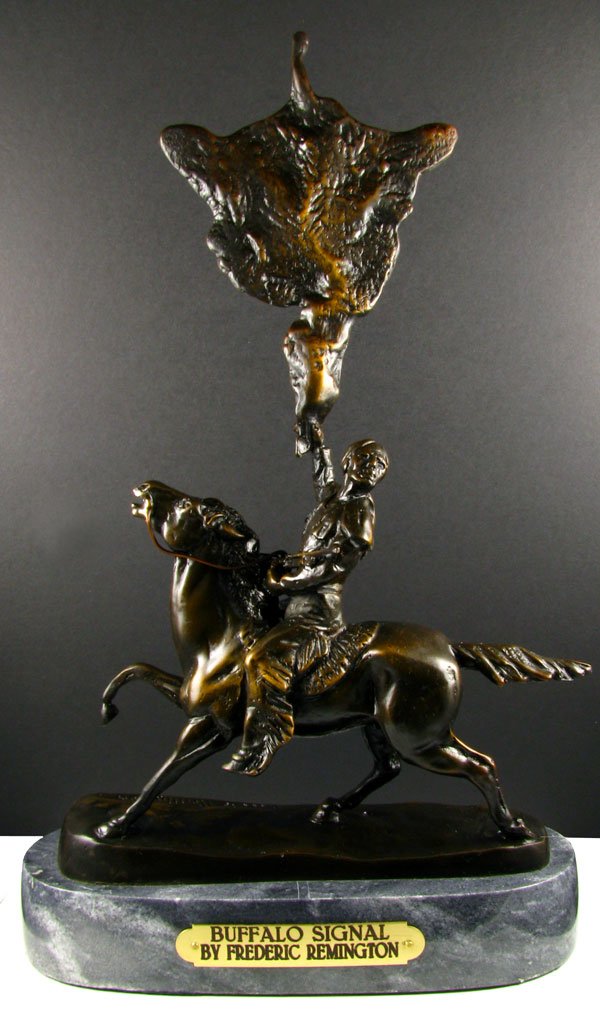 Frederic Remington Bronze Reissue - Buffalo Signal: Frederic Remington Reproduction - Buffalo Signal - Thank you for viewing this Item. We hope that you are successful in your bidding. For over 30 years we have given the best possible customer service 