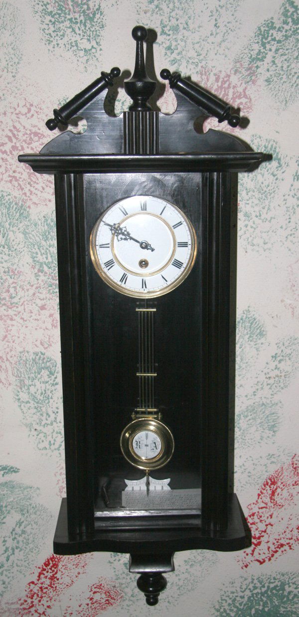 Antique French Regulator Clock - Circa 1920: Antique French Regulator Clock - Circa 1920 - Thank you for viewing this Item. We hope that you are successful in your bidding. For over 30 years we have given the best possible customer service to ou