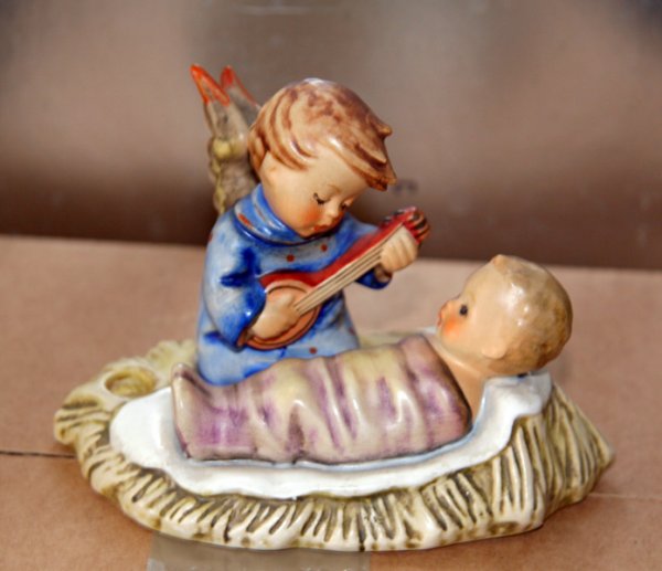 German Hummel Statue-Rare: German Hummel Stature-Rare-Thank you for viewing this Item. We hope that you are successful in your bidding. For over 30 years we have given the best possible customer service to our 1000's of repeat