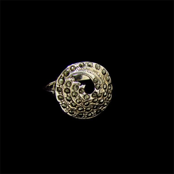Marcasite & Sterling Silver Ring: Marcasite and Sterling Silver Ring - Bid with utmost confidence from GAA. We have been in business for over 35 years, and pride ourselves on perfect customer service. For more informat