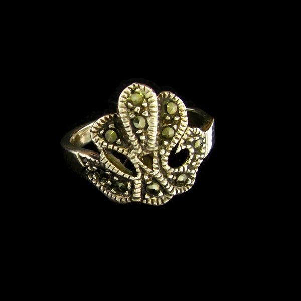 Marcasite & Sterling Silver Ring: Marcasite and Sterling Silver Ring - Bid with utmost confidence from GAA. We have been in business for over 35 years, and pride ourselves on perfect customer service. For more informat