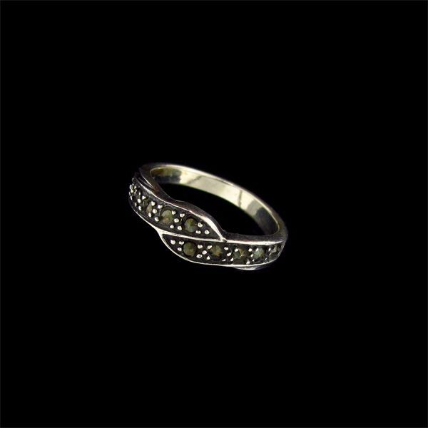 Marcasite & Sterling Silver Ring: Marcasite and Sterling Silver Ring - Bid with utmost confidence from GovernmentAuction.com. We have been in business for over 35 years, and pride ourselves on perfect customer service.