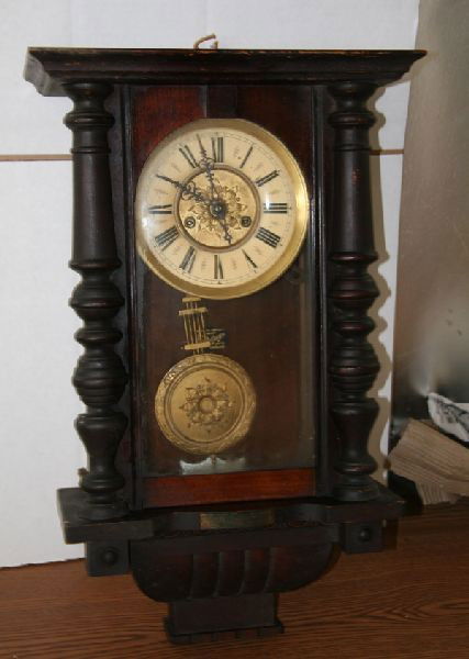 Antique Vienna Regulator Clock circa 1920's: Antique Vienna Regulator Clock circa 1920's- Thank you for viewing this Item. We hope that you are successful in your bidding. For over 30 years we have given the best possible customer s