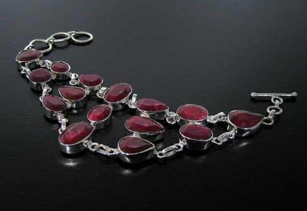 APP: 58.6k 113.04CT Ruby & Sterling Silver Bracelet: 113.04CT Ruby and Sterling Silver Bracelet - Appraisal Value: $58.6K - Bid with utmost confidence from GovernmentAuction.com. We have been in business for over 35 years, and pride ourselves on perfect