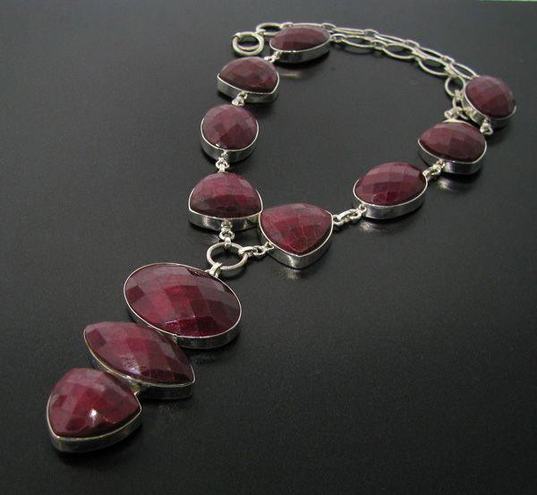 APP: 96.1k 261.29CT Ruby & Sterling Silver Necklace: 261.29CT Ruby and Sterling Silver Necklace - Appraisal Value: $96.1K - Bid with utmost confidence from GovernmentAuction.com. We have been in business for over 35 years, and pride ourselves on perfect
