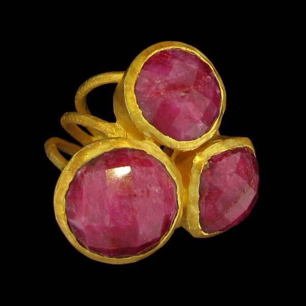 APP: 10k 24kt Gold 23CT Ruby, & Sterling Silver Ring: 24 kt. Gold Overlay, 23.45CT Ruby, And Sterling Silver Ring - Appraisal Value: $10.0K - Bid with utmost confidence from GovernmentAuction.com. We have been in business for over 35 years, and pride our